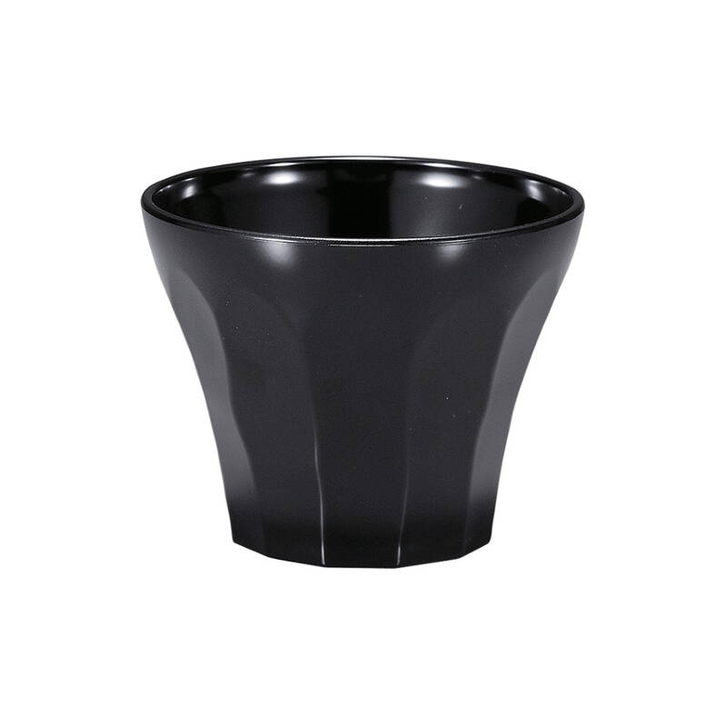 EBMの一覧はこちら■サイズ(mm) ： φ94×H75■容量 ： 230ml■材質 ： 耐熱ABS■食器洗浄機 ： ○JANCD:4523031396196【銀行振込・コンビニ決済】等前払い決済予定のお客様へ当商品は弊社在庫品ではなく、メーカー在庫品です。在庫確認後に注文確認を行い、お支払いのお願いを送信させて頂きます。休業日、14:00以降のご注文の場合は翌営業日に上記手続きを行います。お時間が掛かる場合がございます。