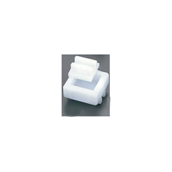 EBMの一覧はこちら■内寸1(mm) ： 79×79×H50■重量 ： 600g■材質 ： 高圧ポリエチレン(突起除く)JANCD:4582637480944【銀行振込・コンビニ決済】等前払い決済予定のお客様へ当商品は弊社在庫品ではなく、メーカー在庫品です。在庫確認後に注文確認を行い、お支払いのお願いを送信させて頂きます。休業日、14:00以降のご注文の場合は翌営業日に上記手続きを行います。お時間が掛かる場合がございます。