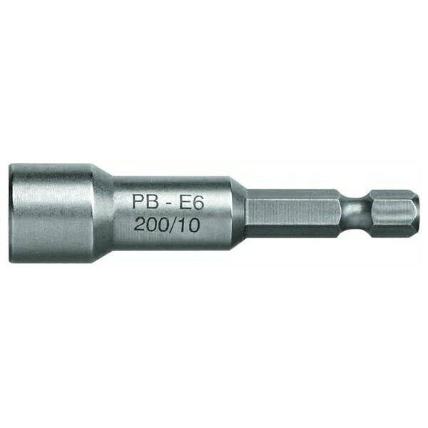 PB SWISS TOOLS(PBスイスツールズ)の一覧はこちら●サイズ：5.5mm●適合ネジ：M3●全長(mm)：60●先端外径(φmm)：8.8●質量：18●強度と精度に優れた差込角1／4"（6．35mm）の段付きソケットです。●マグネット付でボルトやナットの落下を防止します。●マグネット付きJANCD:7610733060610【銀行振込・コンビニ決済】等前払い決済予定のお客様へ当商品は弊社在庫品ではなく、メーカー在庫品です。在庫確認後に注文確認を行い、お支払いのお願いを送信させて頂きます。休業日、14:00以降のご注文の場合は翌営業日に上記手続きを行います。お時間が掛かる場合がございます。