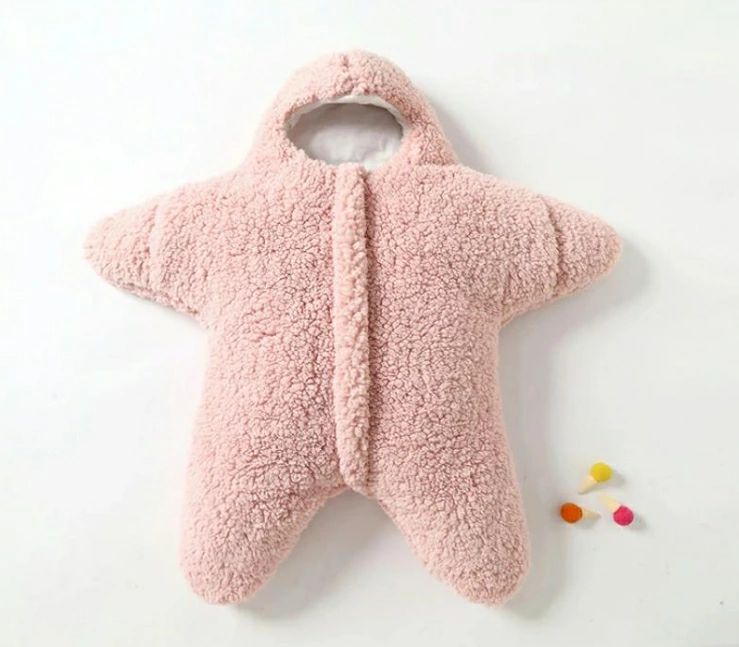 おくるみ 冬 ヒトデ ベビー服 カバーオール 裏起毛 退院着 新生児 寝袋 赤ちゃん 服 かわいい 男の子 女の子 足つき 防寒 赤ちゃん 前開き 出産祝い ロンパース 長袖 もこもこ 寝袋 お星様 スター ベビー用品 防寒保温 73/80/90