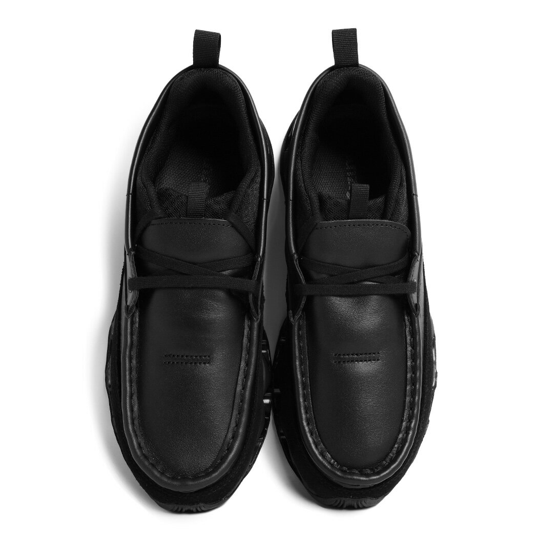 Mizuno D1GD261401 伝統と最先端が融合した芸術的な履き心地を叶えるハイブリッドモカシン 厚底 レザー 黒