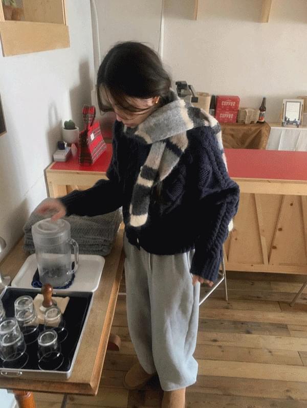 右フィッシャープレッツェルツイスト カーディガン / ベスト セーター レディース｜韓国 moodinslow｜..