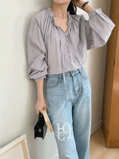フリルボタンブラウス ブラウス レディース|韓国 1015MARKET|コーディブック フリルボタンブラウス ブラウス レディース|韓国 1015MARKET|コーディブック
