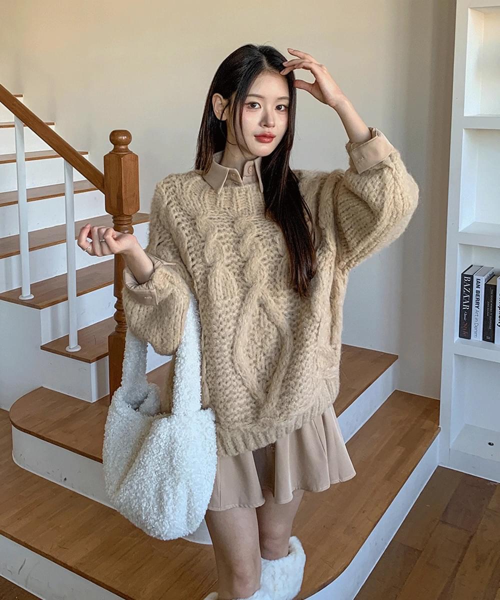 ドトムプレッツェルラウンドネックニットケーブルツイストシボリアバンピットウィンターデイリールック..