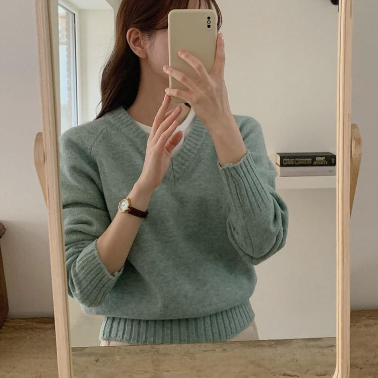 アイレラグランVネックニット ニット セーター レディース｜韓国 ANOTHER TWEE｜コーディブック