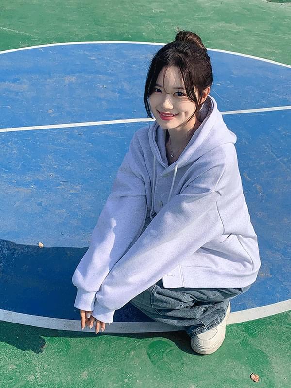 ロディーオーバーフィットボタンフードジップアップ ジップアップ フードパーカー レディース｜韓国 Dayroze｜コーディブック