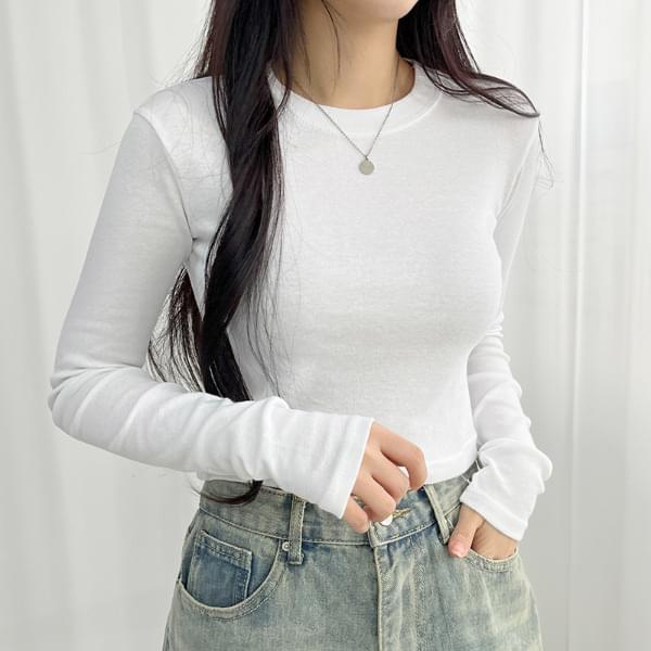 1+1 シックスパンクロップストレッチファルティ 長袖 Tシャツ レディース｜韓国 BULLANG GIRL｜コーディブック(4)