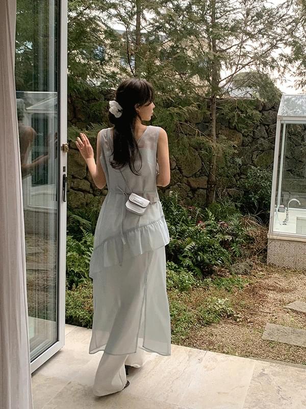 フォーゼ春夏レイヤードレイヤードフリルスリーブレスロングワンピース マキシワンピース レディース｜韓国 frenchaube｜コーディブック