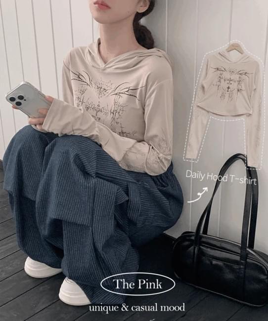 ベリープリンティングウォーマー裾ローンクロップフードティー 長袖 Tシャツ ブラウス レディース|韓国 thepink|コーディブック