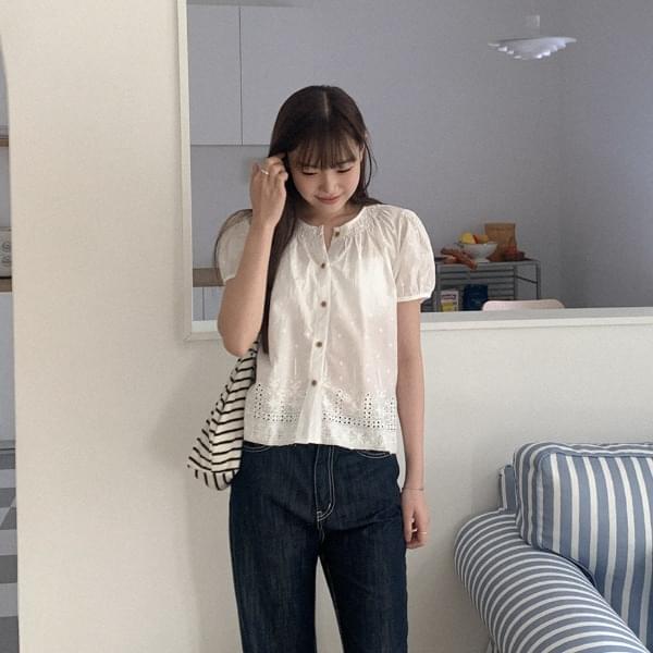 アロンドパンチング刺繍ブラウス ブラウス レディース｜韓国 HEYLADY｜コーディブック