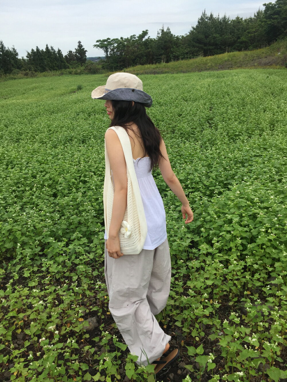 アース マキシバルーンパンツ パンツ ワイドパンツ レディース｜韓国 DUGGY｜コーディブック