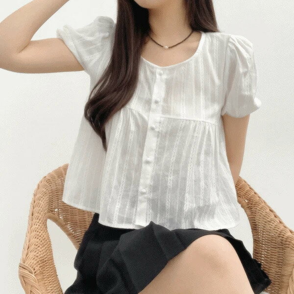 メイビーコンボタンパフスリーブ半袖ブラウス ブラウス レディース｜韓国 lipkko｜コーディブック