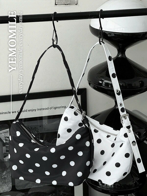 ヨーグルトドットショルダーバッグ ショルダーバッグ レディース｜韓国 yemomile｜コーディブック