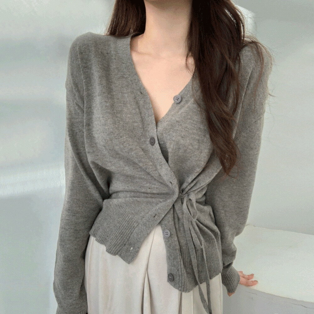 Vネックルーズフィット長袖ニットウールラップカーディガン カーディガン / ベスト カーディガン レディース｜韓国 wannabemuse｜コーディブック