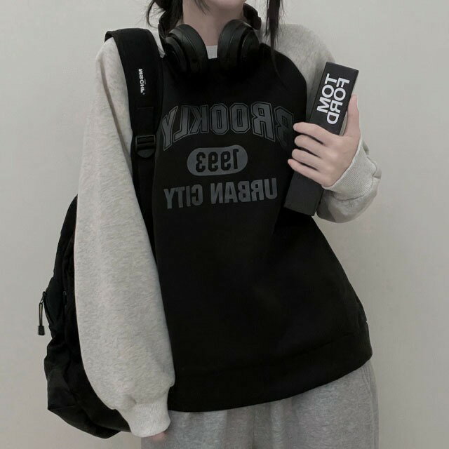 アーバンプリント配色やグランスウェットシャツ 長袖 Tシャツ レディース｜韓国 ccomeng｜コーディブック