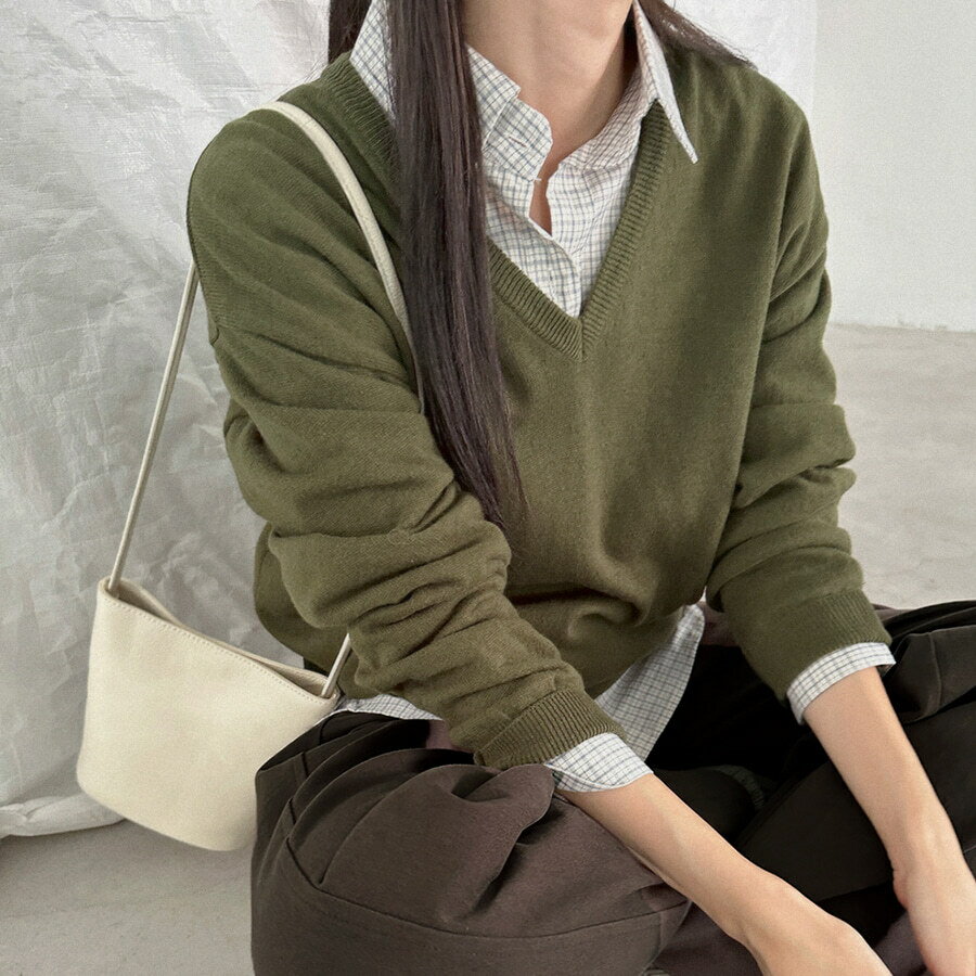 コニウールVネックニット ニット レディース｜韓国 WONLOG｜コーディブック