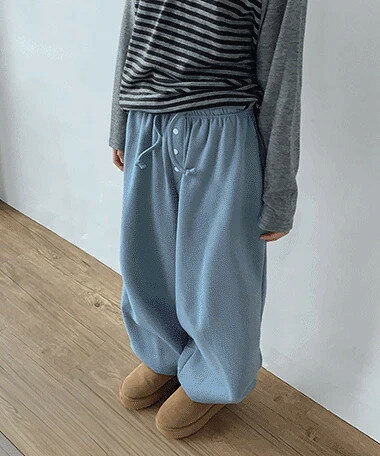 メルボンボタントレーニングジョガーパンツ パンツ ハーレムパンツ レディース｜韓国 DAILYJOU｜コーディブック