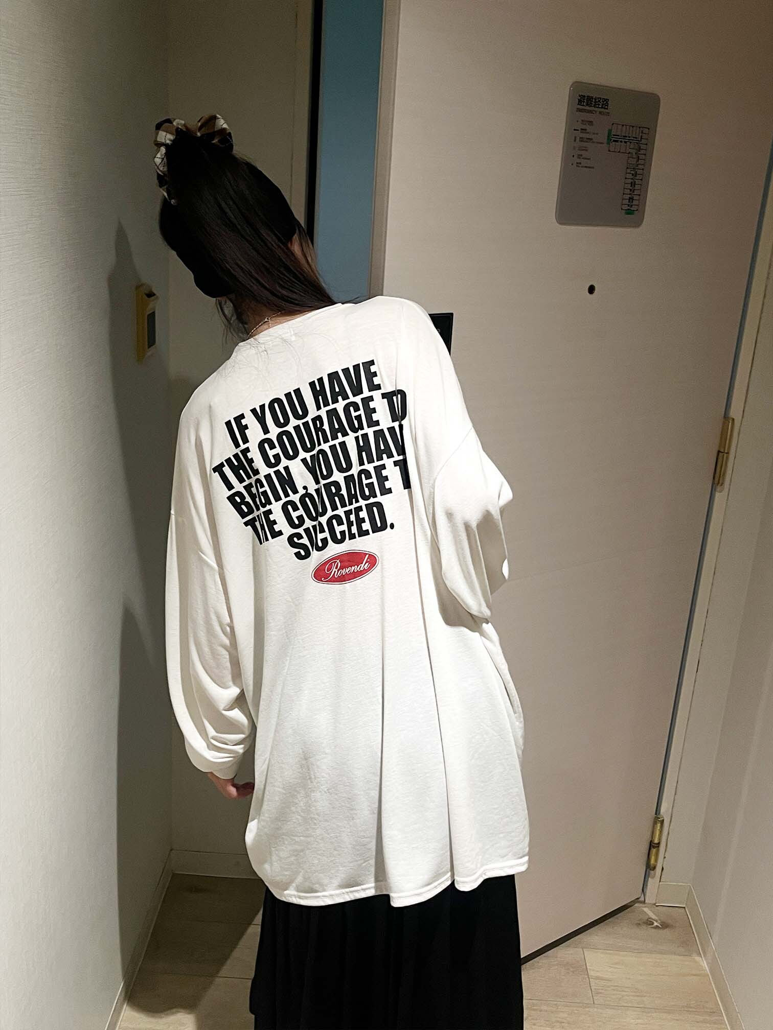 ハブ裏起毛オーバーサイズT 長袖 Tシャツ Tシャツ レディース｜韓国 kim9hope｜コーディブック