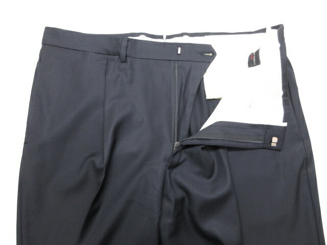 現金特価 アルフレッドダンヒル Alfred Dunhill St James Fit シングル2ボタンスーツ メンズ Size54r 濃いめのネイビー 無地 伊製 7ms9028 楽天1位 Www Linkschool Co Uk