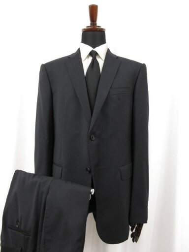 未使用品 【エンポリオアルマーニ EMPORIO ARMANI】 M LINE 2ボタン 紺無地 スーツ (メンズ) 56 濃紺 ネイビー W1VMEB 01504 ●27EMP269 【中古】 未使用品 【エンポリオアルマーニ EMPORIO ARMANI】 M LINE 2ボタン 紺無地 スーツ (メンズ) 56 濃紺 ネイビー W1VMEB 01504 ●27EMP269 【中古】