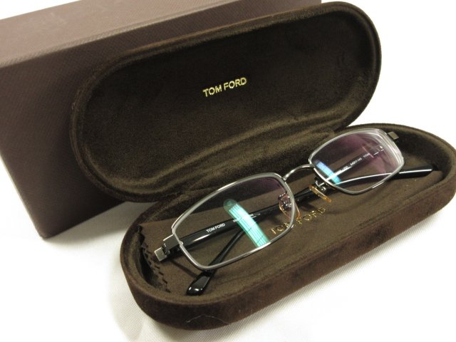 極美品 【トムフォード TOM FORD】 Titanium 度入り メガネ 眼鏡 めがね サングラス アイウェア (メンズ) 54□17 143 FT5068■7ME6431■　..