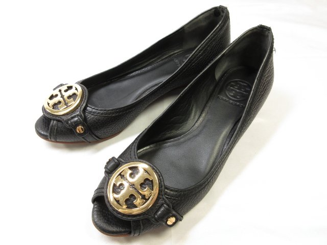 【トリーバーチ TORY BURCH】 ロゴプレート付き オープントゥ サンダル 靴 (レディース) size6.5M ブラック ■18LZ4392■ 【中古】