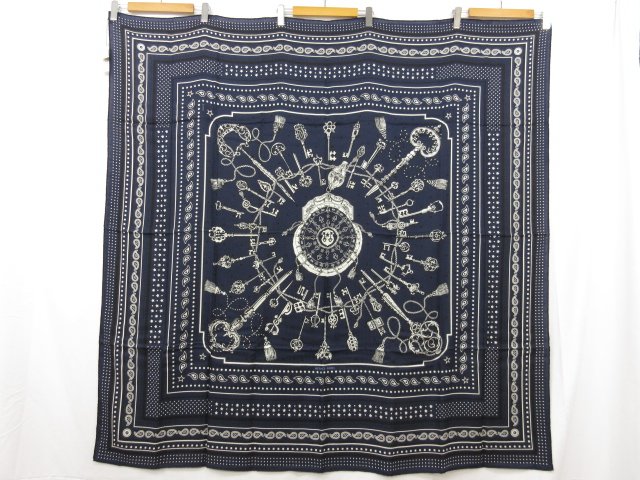 未使用【エルメス HERMES】 LES CLES BANDANA カレジェアン140 カレ140 大判 カシシル カシミヤ70シルク30 ストール ネイビー ■7HT2657■ 【中古】