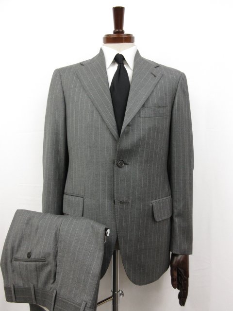 超美品【リベラーノ&リベラーノ LIVERANO & LIVERANO】3ボタン段返り スーツ (メンズ) size44/Drop7R グレー系 ストライプ柄 □34RMS9751 【中古】