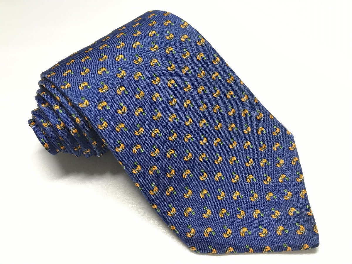 【サルヴァトーレフェラガモ Salvatore Ferragamo】 総柄 プリント 絹 シルク ネクタイ (メンズ) 青みのあるネイビー 伊製 ◯27KSM1140　【中古】