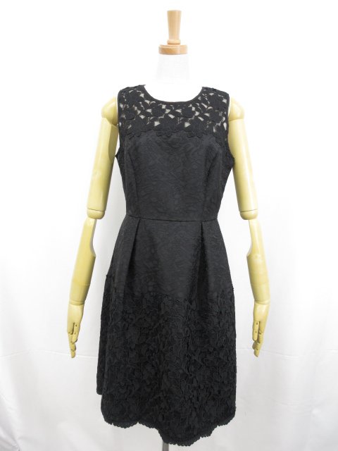 未使用【ホワイトハウスブラックマーケット】570183563 パンチングレース ノースリーブワンピース (レディース) 0 ブラック ◯17LO3648◯ 【中...