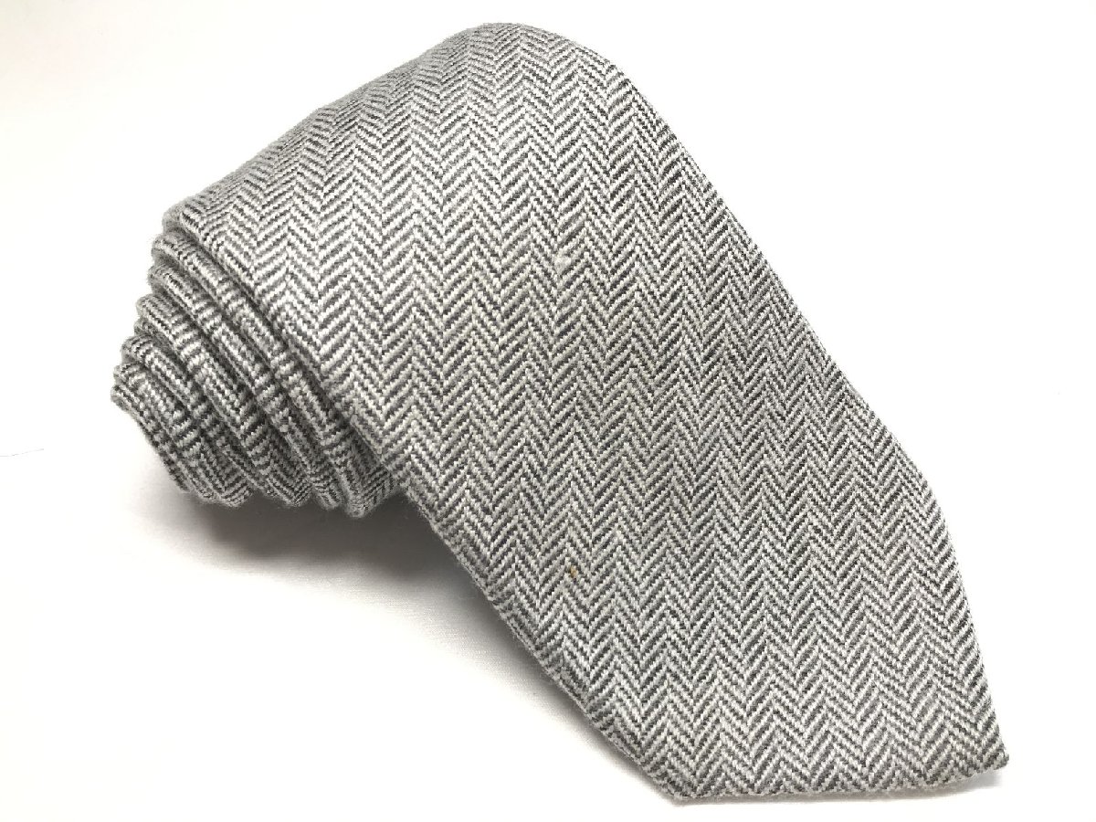 【ルイジボレッリ LUIGI BORRELLI】 ヘリンボーン レジメン柄 ウール ネクタイ (メンズ) グレー系 イタリア製 ◯27KSM1937 【中古】