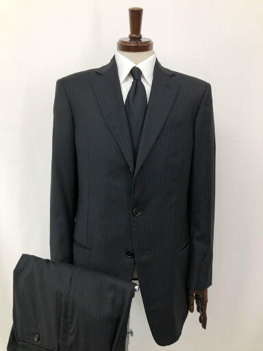 超美品【GIORGIO ARMANI ジョルジオアルマーニ】Super160’s使用 最高級 黒ラベル 3B スーツ (メンズ) 48 黒系 ストライプ織柄 ◇32RMS1655 【中古】 超美品【GIORGIO ARMANI ジョルジオアルマーニ】Super160’s使用 最高級 黒ラベル 3B スーツ (メンズ) 48 黒系 ストライプ織柄 ◇32RMS1655 【中古】