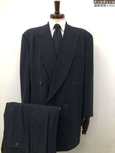【GIORGIO ARMANI ジョルジオアルマーニ】703210 ウール100% ダブル4ボタン スーツ (メンズ) size52REG 濃紺系 イタリア製 ◇35RMS2052◇ 【中古】 【GIORGIO ARMANI ジョルジオアルマーニ】703210 ウール100% ダブル4ボタン スーツ (メンズ) size52REG 濃紺系 イタリア製 ◇35RMS2052◇ 【中古】