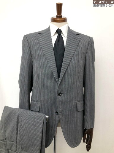 美品【銀座グローバルスタイル】 シングル3B段返りスーツ (メンズ) size48相当 グレー系 ストライプ柄 ◇33RMS1909◇ 【中古】 美品【銀座グローバルスタイル】 シングル3B段返りスーツ (メンズ) size48相当 グレー系 ストライプ柄 ◇33RMS1909◇ 【中古】