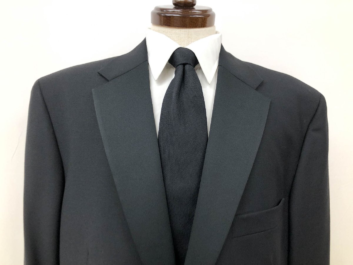 極美品【ヴァレンティノ VALENTINO 】1ボタン タキシードスーツ (メンズ) size56 ブラック 黒無地 側章 フォーマル ◇32RMS2152◇　【中古】