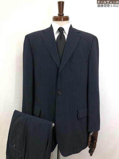 【BOSS ヒューゴボス HUGO BOSS】ウール100% シングル3ボタン スーツ (メンズ) size48 ネイビー ストライプ柄 濃紺 ◯32RMS1532◯【中古】 【BOSS ヒューゴボス HUGO BOSS】ウール100% シングル3ボタン スーツ (メンズ) size48 ネイビー ストライプ柄 濃紺 ◯32RMS1532◯【中古】