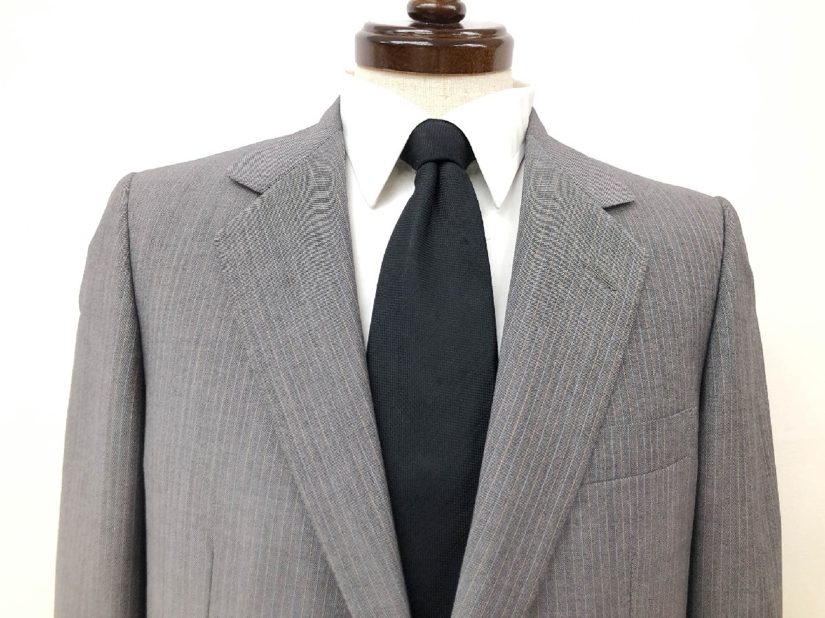 【ブリオーニ Brioni】 モヘア混 シングル2ボタン スーツ (メンズ) size38/48 グレー系 ストライプ柄 イタリア製 ◇33RMS2182◇　【中古】