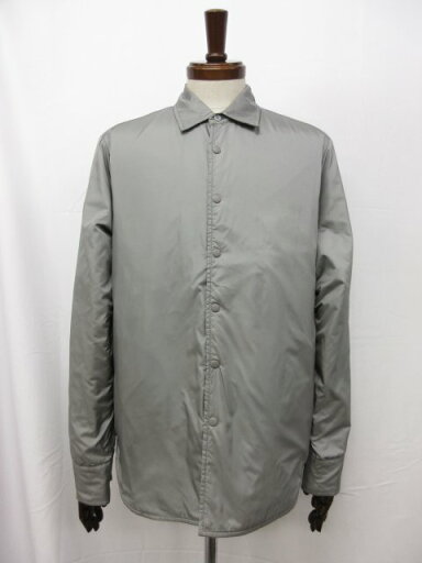 定価58080円【アスペジ ASPESI】79SH03 SW750 920 NYLON RE-SHIRT 中綿入りシャツジャケット(メンズ)XS グレー S3I 1I10 7961◯10ZZN0625【中古】 定価58080円【アスペジ ASPESI】79SH03 SW750 920 NYLON RE-SHIRT 中綿入りシャツジャケット(メンズ)XS グレー S3I 1I10 7961◯10ZZN0625【中古】