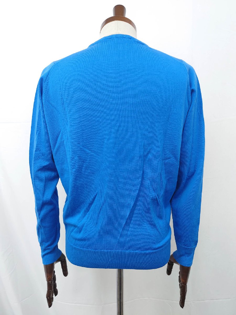 美品【JOHN SMEDLEY ジョンスメドレー】 ウール100％ Vネック ニット (メンズ) sizeM 濃いめのブルー系 ◯33MN5691◯【中古】