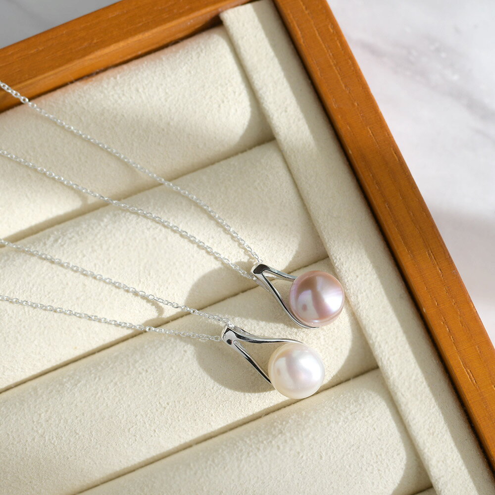 凛としたたたずまい 大粒 淡水パール シルバー925製 ペンダント 45cm スライドチェーン 調整可 ナチュラルフォルム pe-193