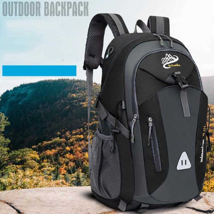 Coil楽天市場店の登山リュック 40L 大容量 リュック 軽量 撥水 多機能リュック 登山 防災 リュックザック 旅行 キャンプ バックパック レディース メンズ USBポート搭載 カバン 鞄 アウトドア キャンプ 登山 旅行 出張 避難時 災害時 トレッキング｜アングル2