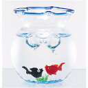 夏には涼しげなガラス製品でお部屋飾りましょう(^^♪ 玄関先やリビングなど、ちょっと置くだけで 素敵な空間が生まれます。 浮き玉につるした金魚がぷかぷか、 届いたら水を注ぐだけですぐ飾られます。 ◆素材：ガラス ◆サイズ：ガラス容器：直径8×高さ9．5cm、 ◆セット内容：ガラス容器×1、金魚×2（浮き玉つき）、 　　　　　　　ミニ水草×1、ガラスビーズ適量