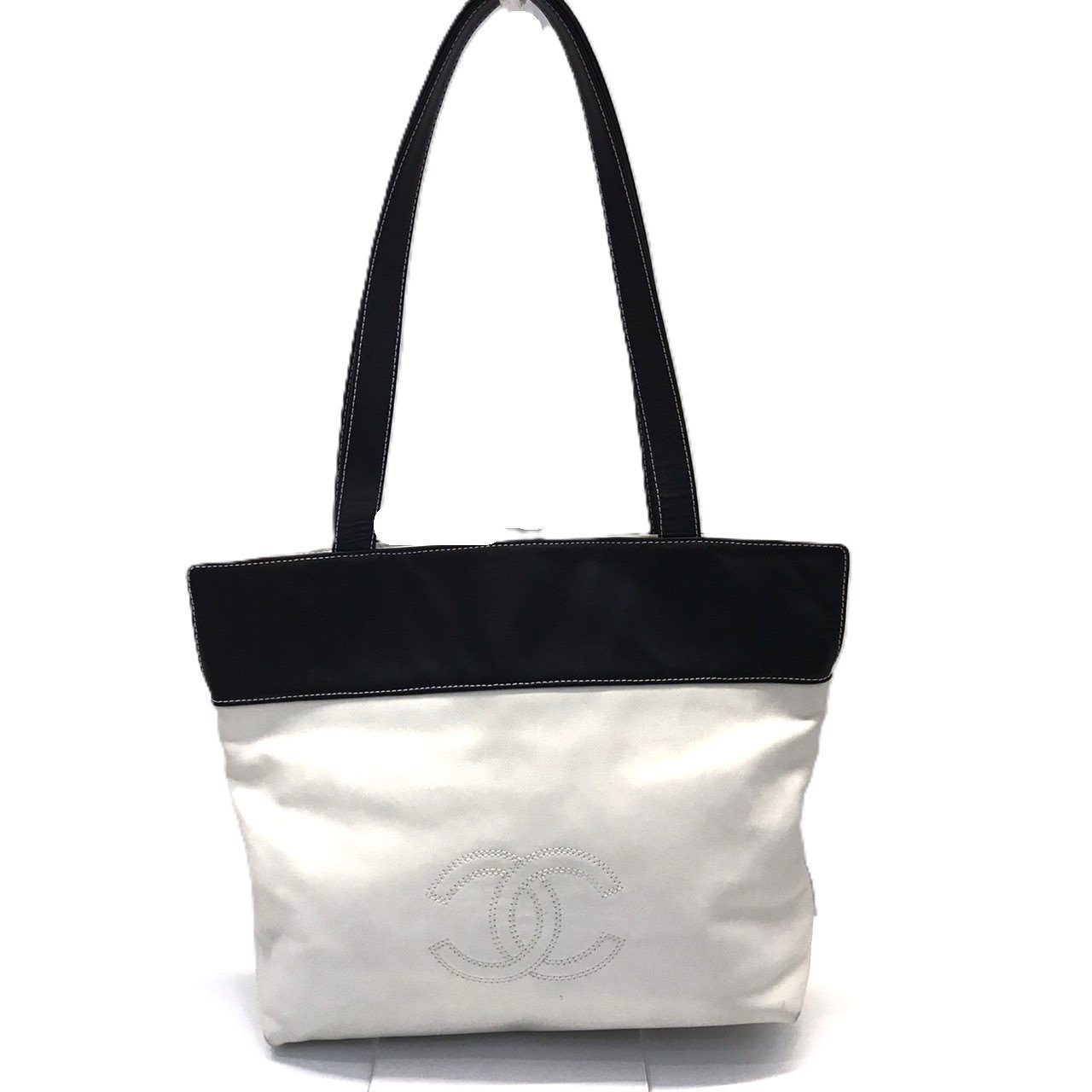 シャネル⭐︎CHANEL 総スパンコールバイカラー白黒トートバッグ 楽天市場】chanel バイカラー バッグの通販