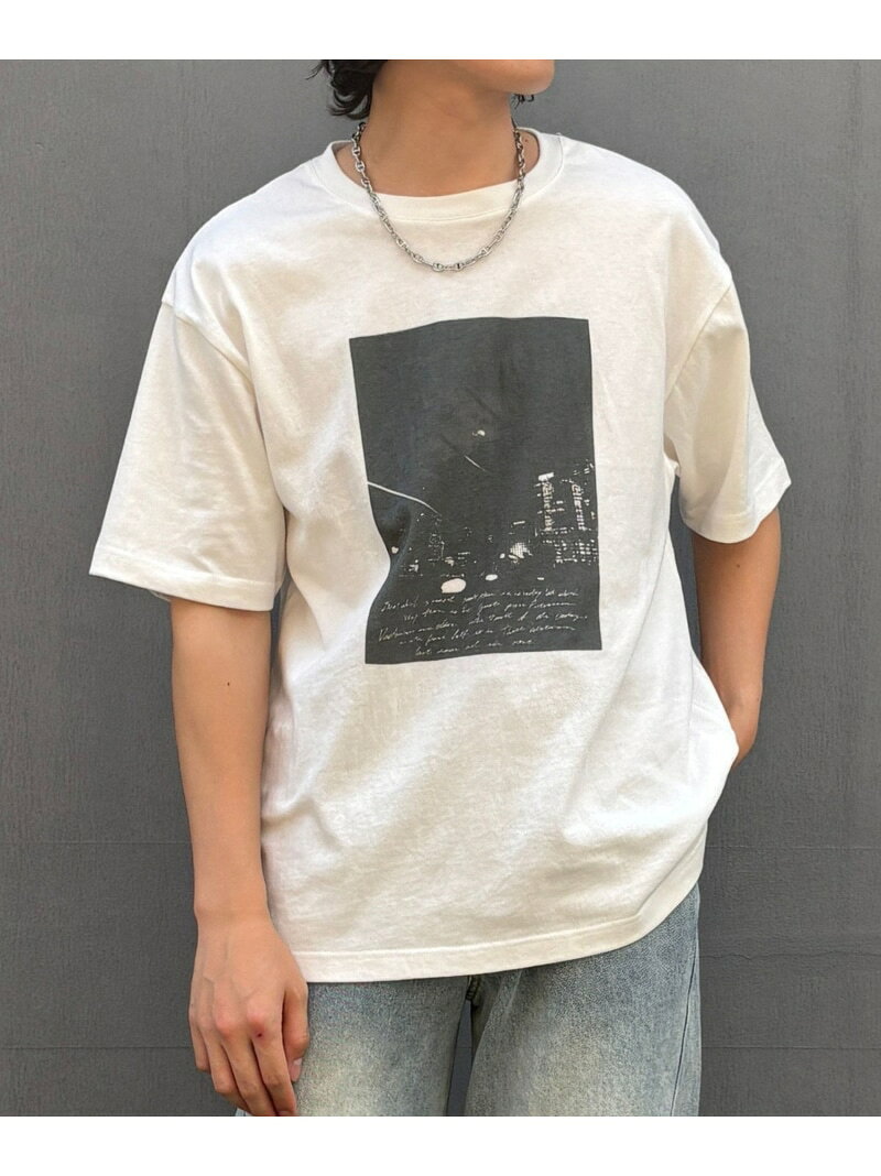 スクエアフォトプリントTシャツ COLONY 2139 コロニー トゥーワンスリーナイン トップス カットソー・Tシャツ ブラック レッド ホワイト