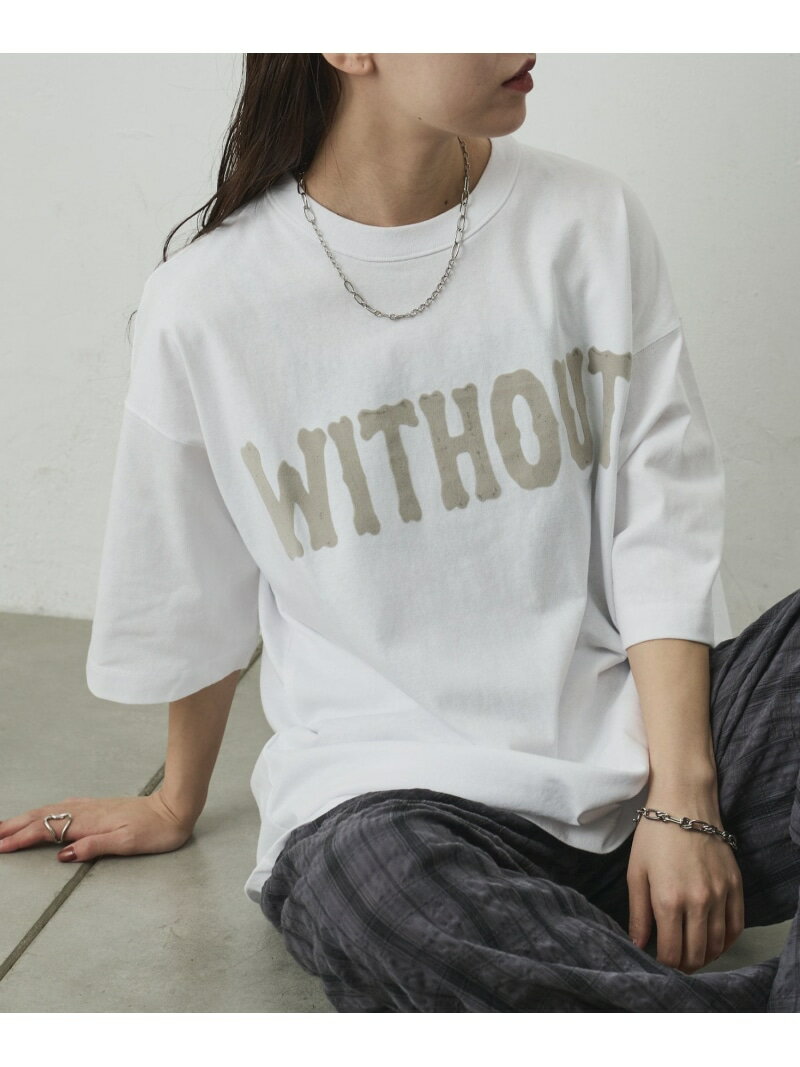 フロッキープリントTシャツ COLONY 2139 コロニー トゥーワンスリーナイン トップス カットソー・Tシャツ ブラック ホワイト【先行予約】*【送料無料】[Rakuten Fashion]