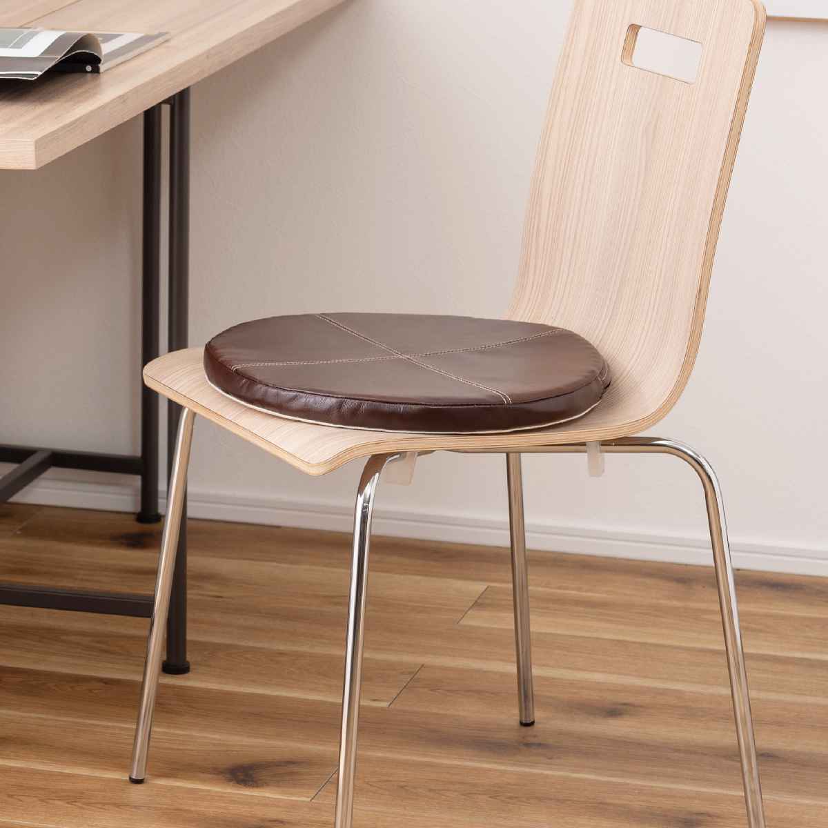 シートクッション ボンデッドレザー 直径38cm ( チェアパッド チェアマット クッション 椅子用 座布団 丸 再生革 リサイクルレザー マット チェアクッシ...
