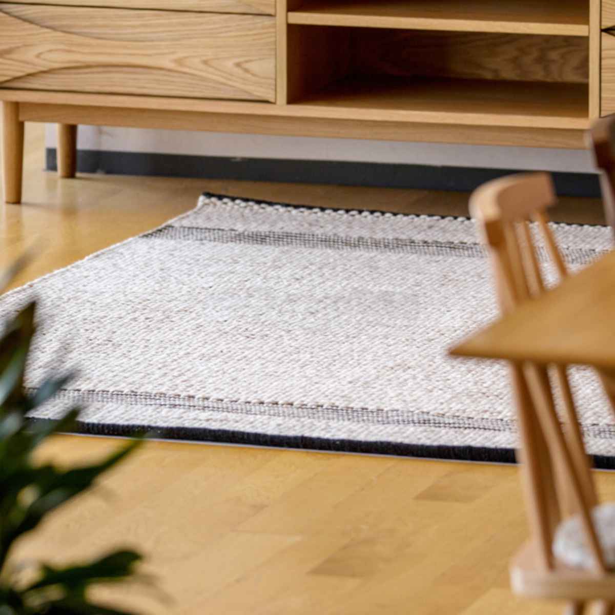 ラグ ペドロ PEDRO 140×200cm ホットカーペット対応 ( ラグマット カーペット 絨毯 じゅうたん 長方形 マット 床暖対応 床暖 床暖房 天然素材 アクセントラグ 手織り ハンドメイド )【3980円以上送料無料】 [3]