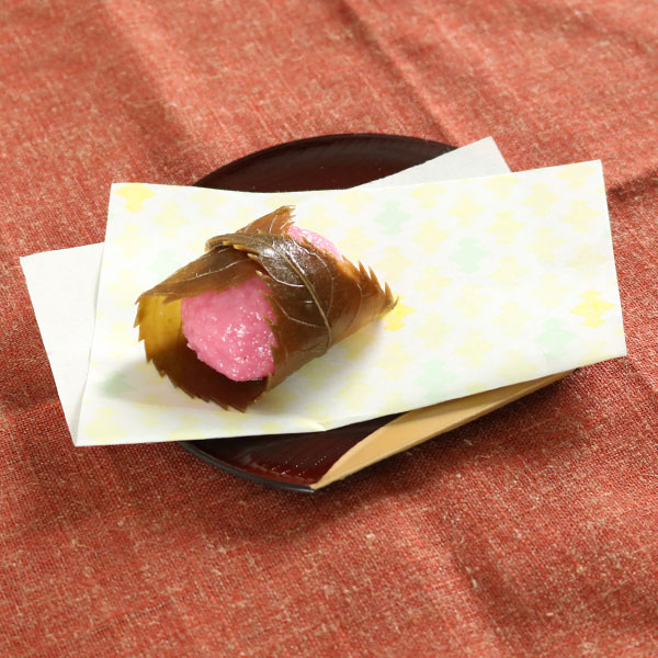 銘々皿 半月皿 溜渕金 花さくら 漆器 和菓子 皿 食器 日本製 同色5枚セット （ プ...