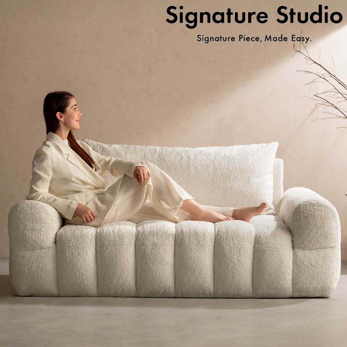 其它 - ソファ 2.5人掛け Albi ブークレ生地 Signature Studio （ ソファー ローソファ リビングソファ フロアソファ 脚なし 完成品 ファブリック 2人掛けソファ ふわふわ 座面 広い ポケットコイル 座り心地 快適 肘置き ）【3980円以上送料無料】