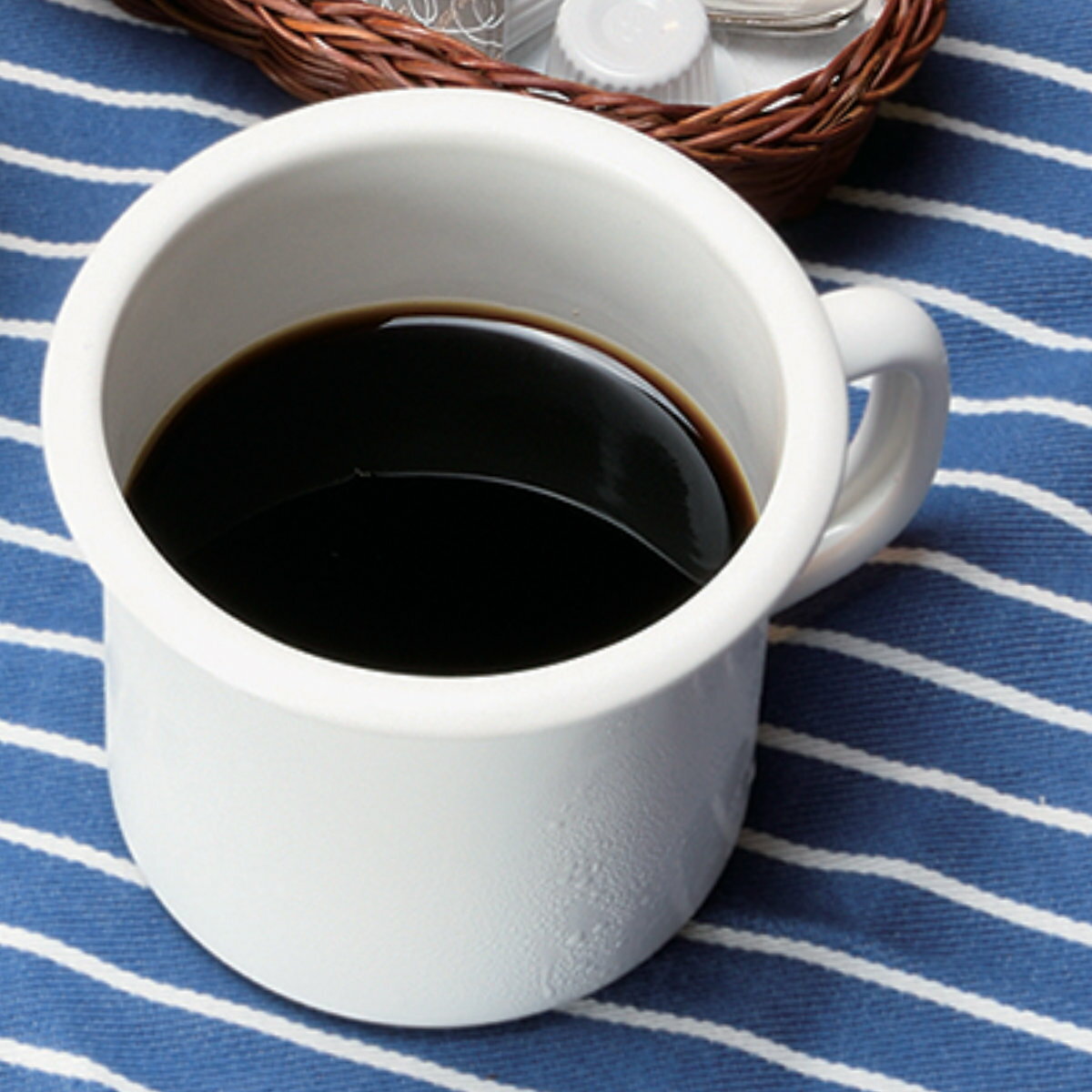 マグカップ 370ml ホーロー ブランキッチン ストレート （ ホーロー製 琺瑯製 コップ カップ マグ アウトドア キャンプ 保温性 軽い 軽量 持ち運び 丈夫 耐久性 お手入れ 簡単 おしゃれ ） 【3980円以上送料無料】